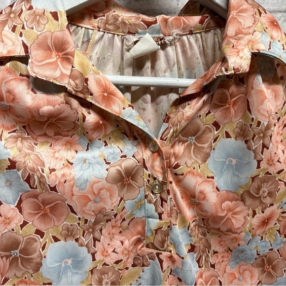 VINTAGE floral blouse‎ women’s size 10 3//4 button down collared - Picture 4 of 5